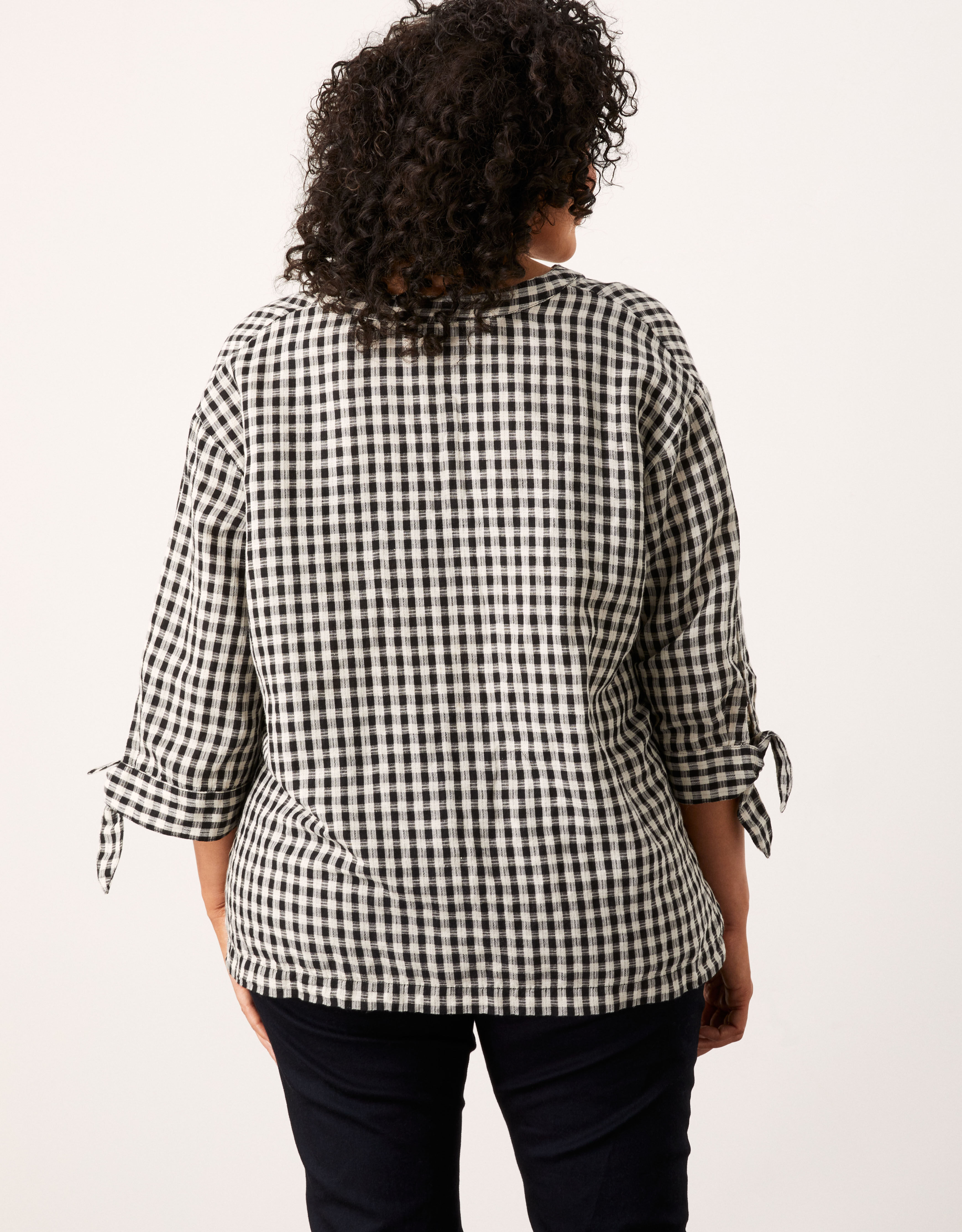 Lilly Gingham Top in Linen Blend Black