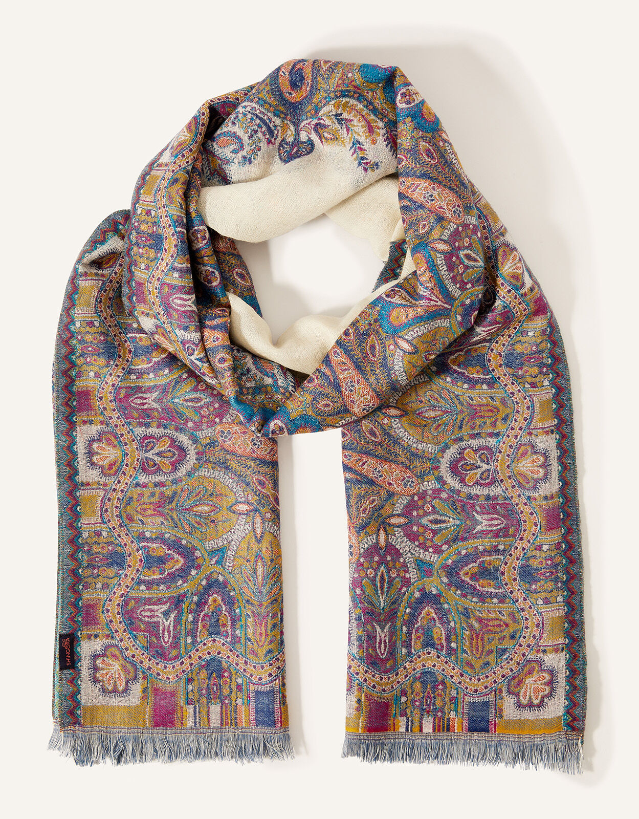 Shingora scarf deals