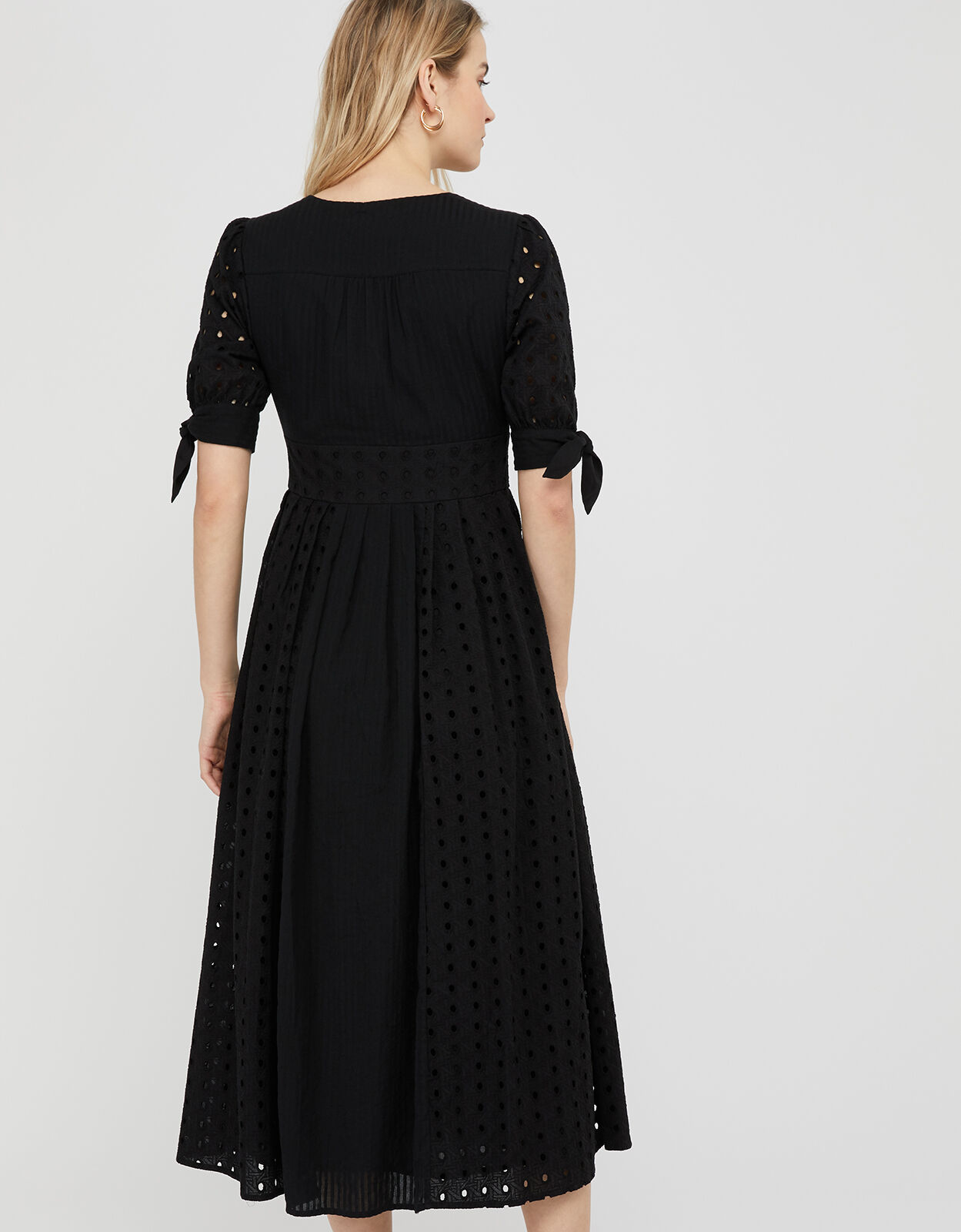 Dolly Schiffli Midi Dress Black