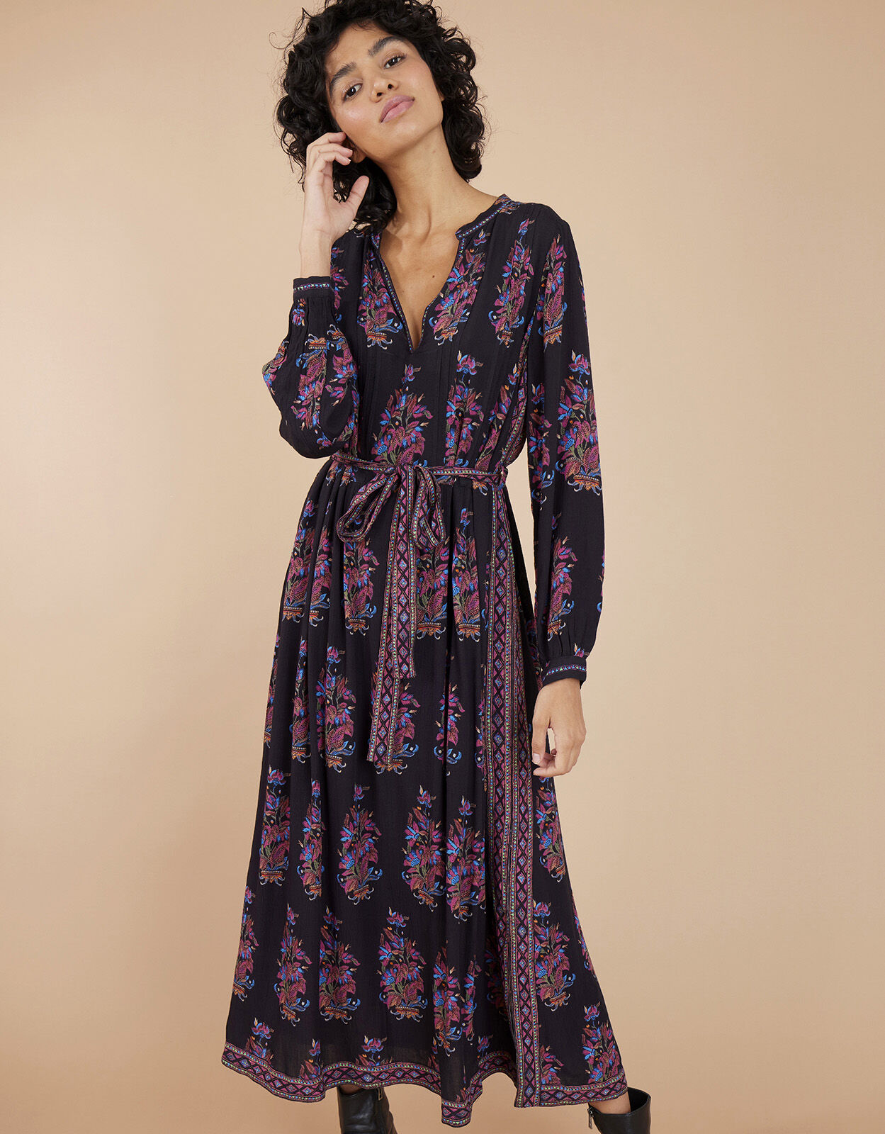 East Carmen Dress Black