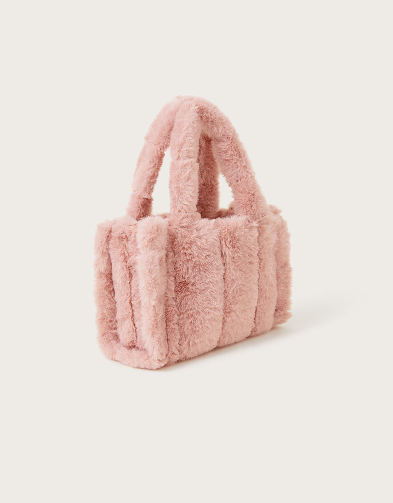 Fluffy bag outlet