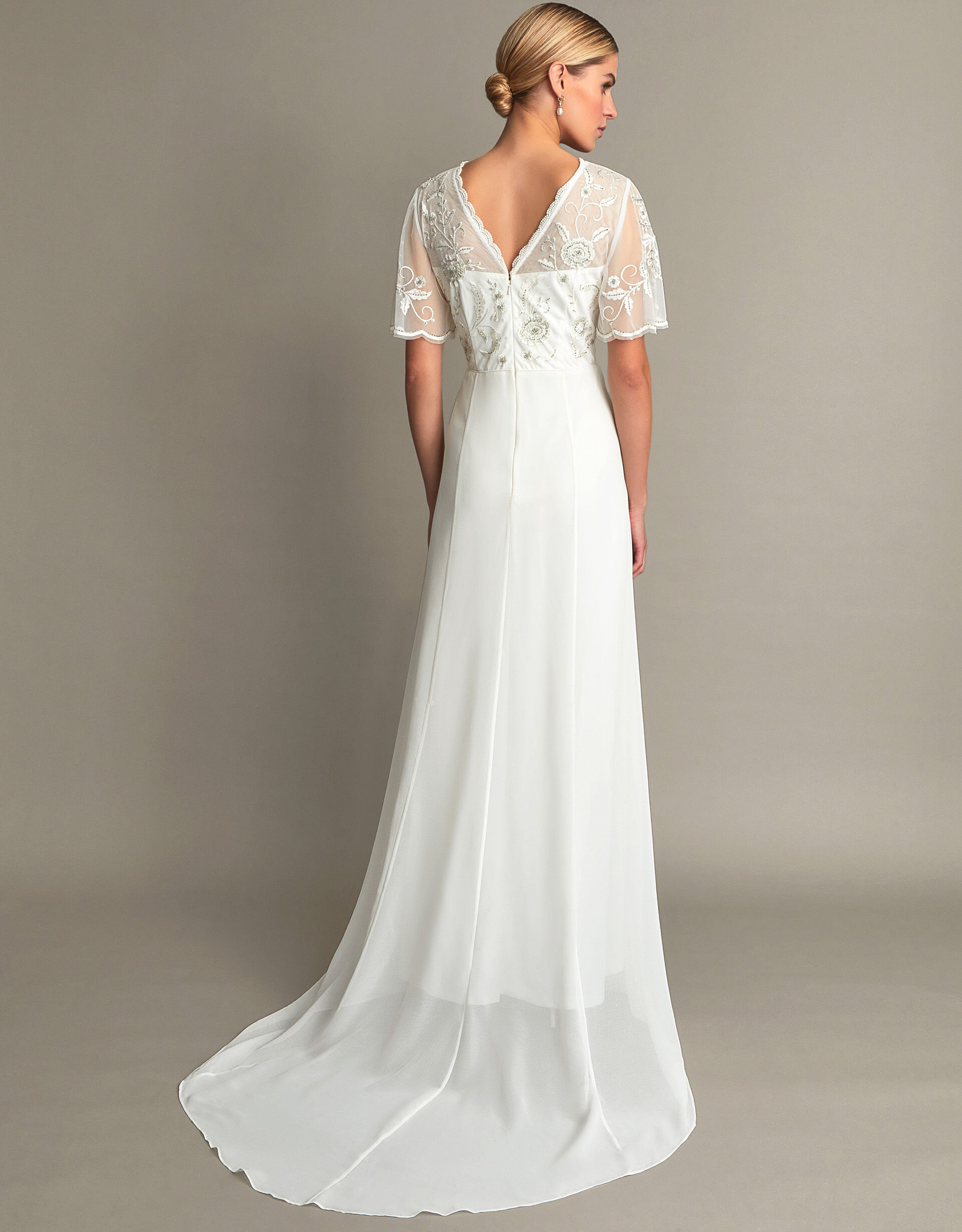 Monsoon wedding dresses 2025