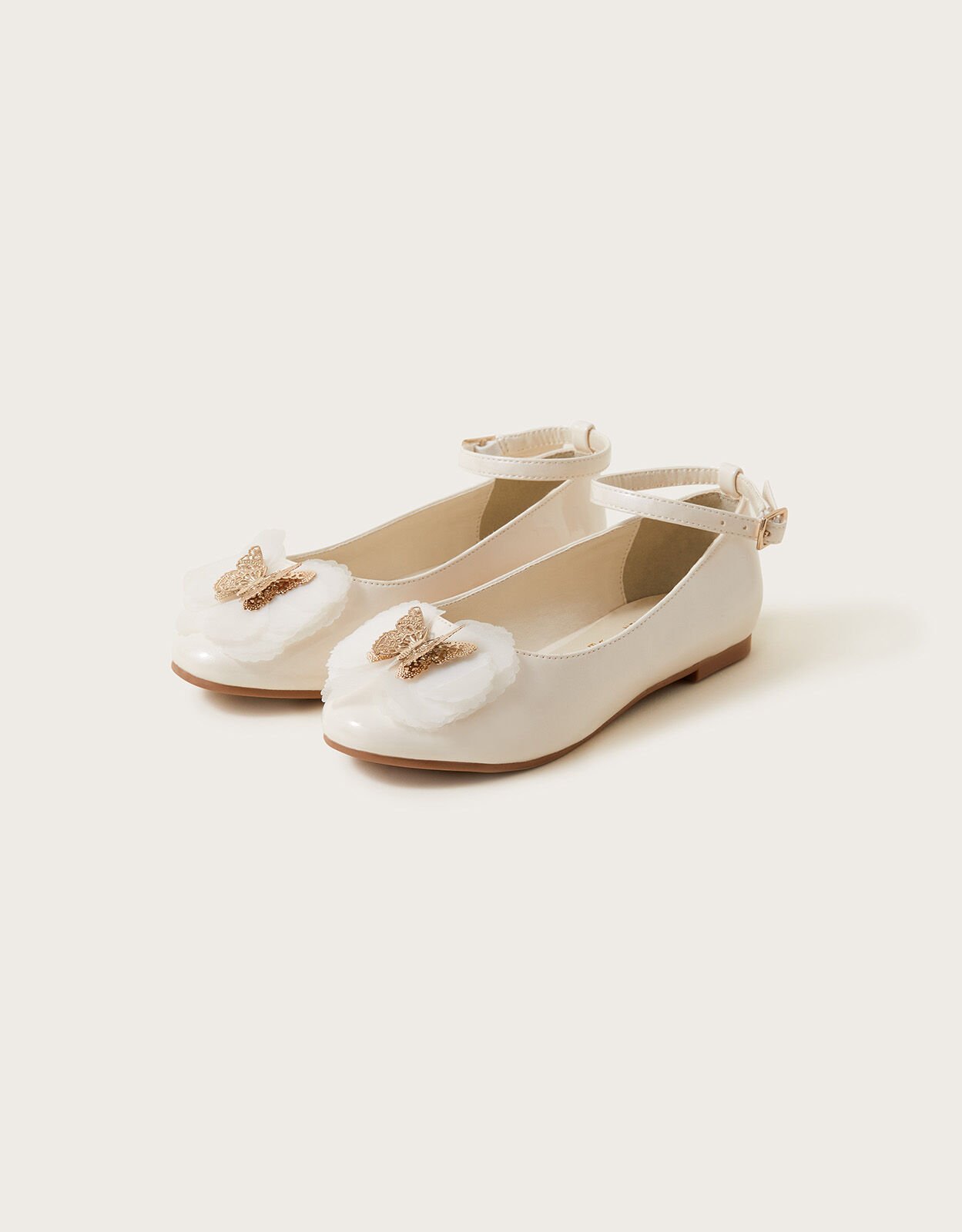 Girls hotsell ivory pumps