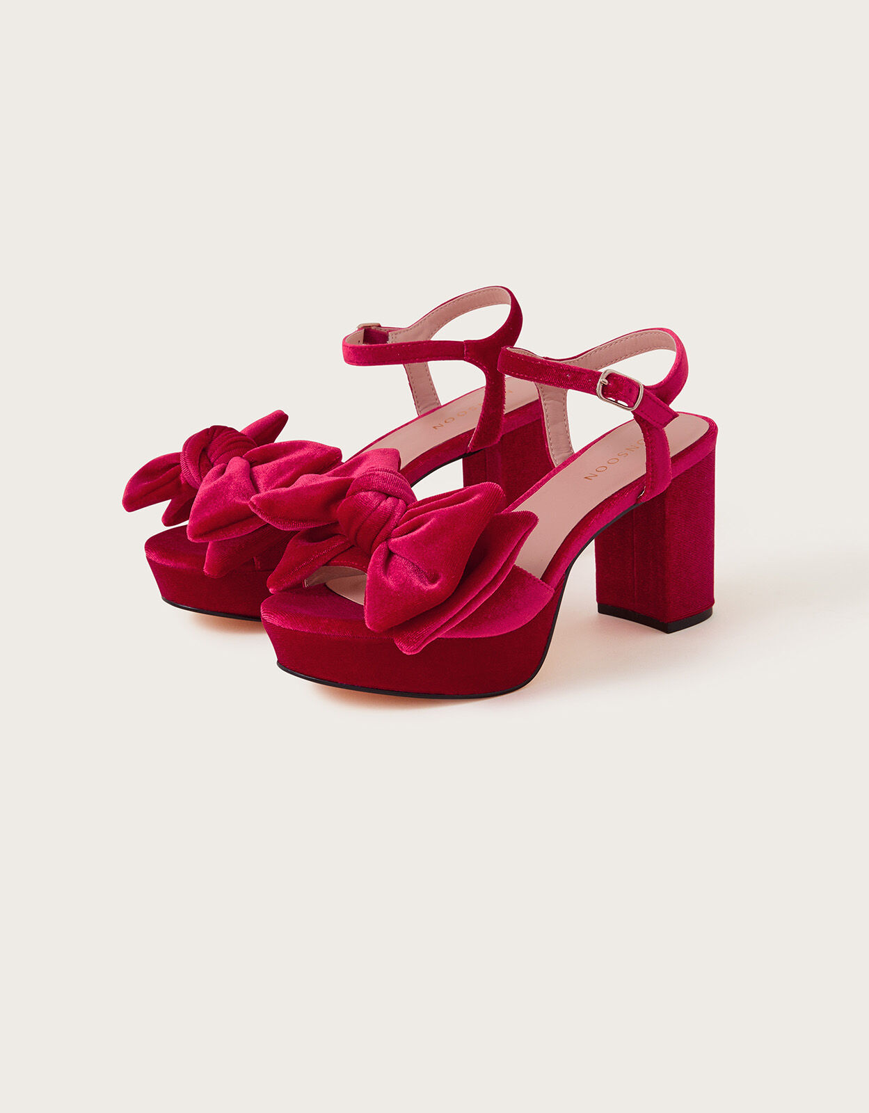 Red high heels with bow new arrivals