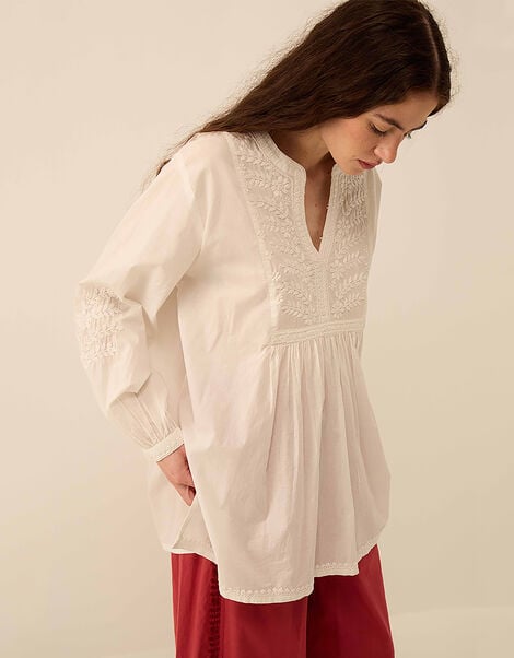 East Alva Hand-Chikankari Embroidered Top, White (WHITE), large