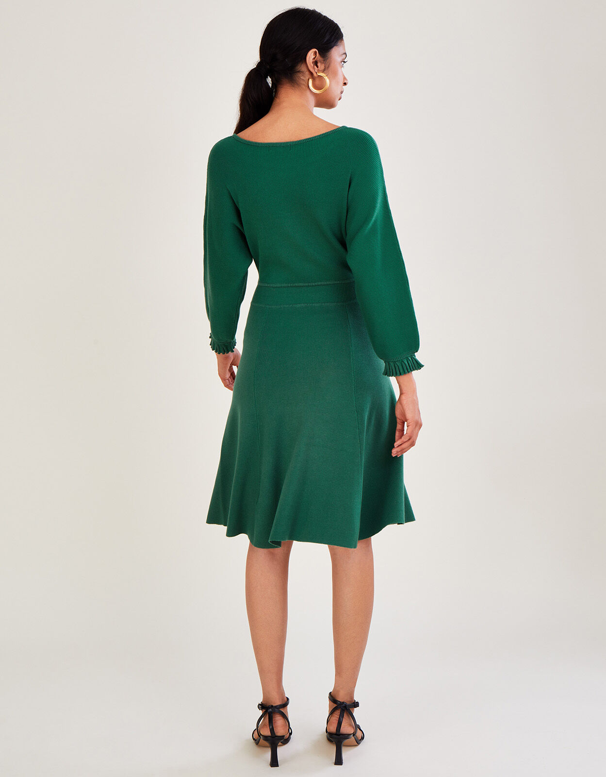 Green knee sales length dress