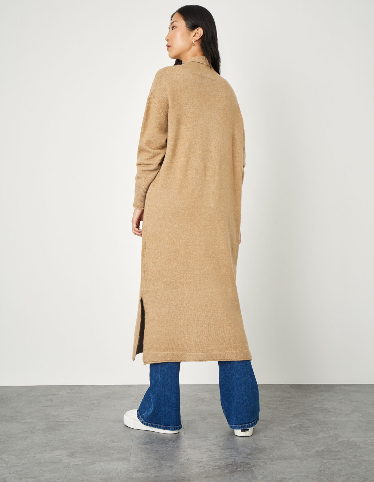 Camel duster sweater deals
