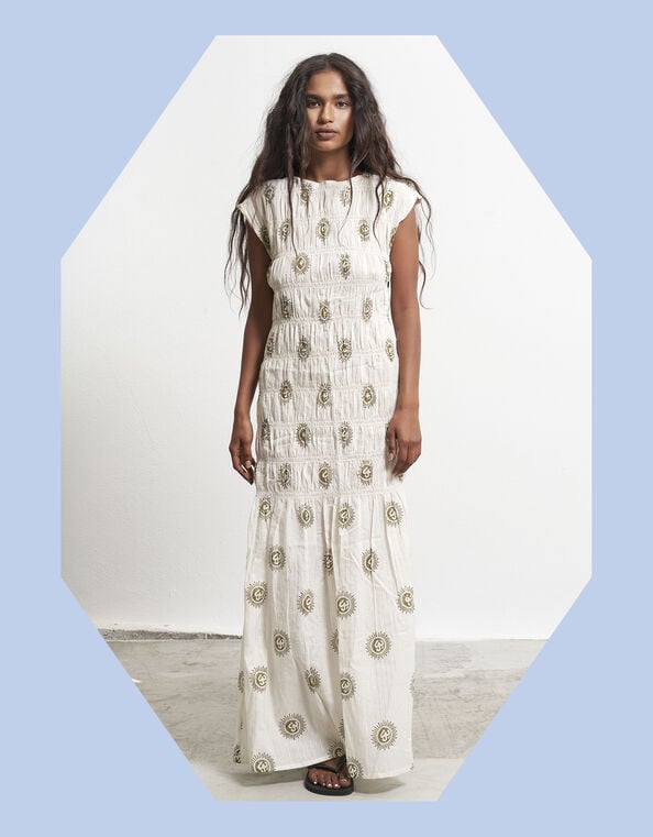 Par & Escala Bee Smocked Sun Print Maxi Dress, White (WHITE), large