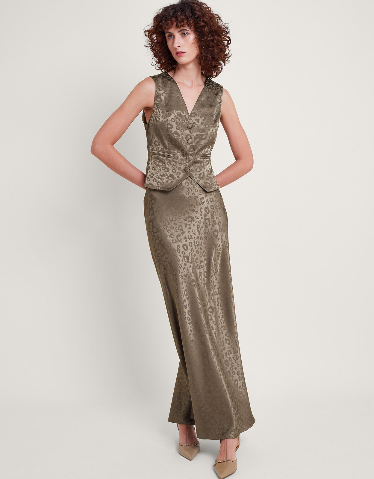 Monsoon wedding guest outfits top