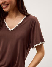 Tilly Contrast Stitch Jersey T-Shirt, Brown (CHOCOLATE), large