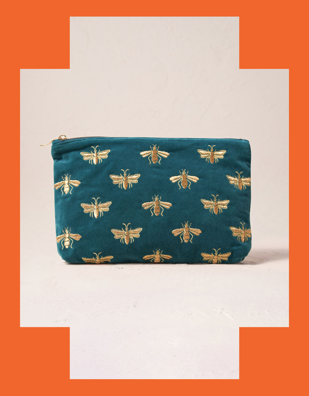 Elizabeth Scarlett Honey Bee Pouch Blue