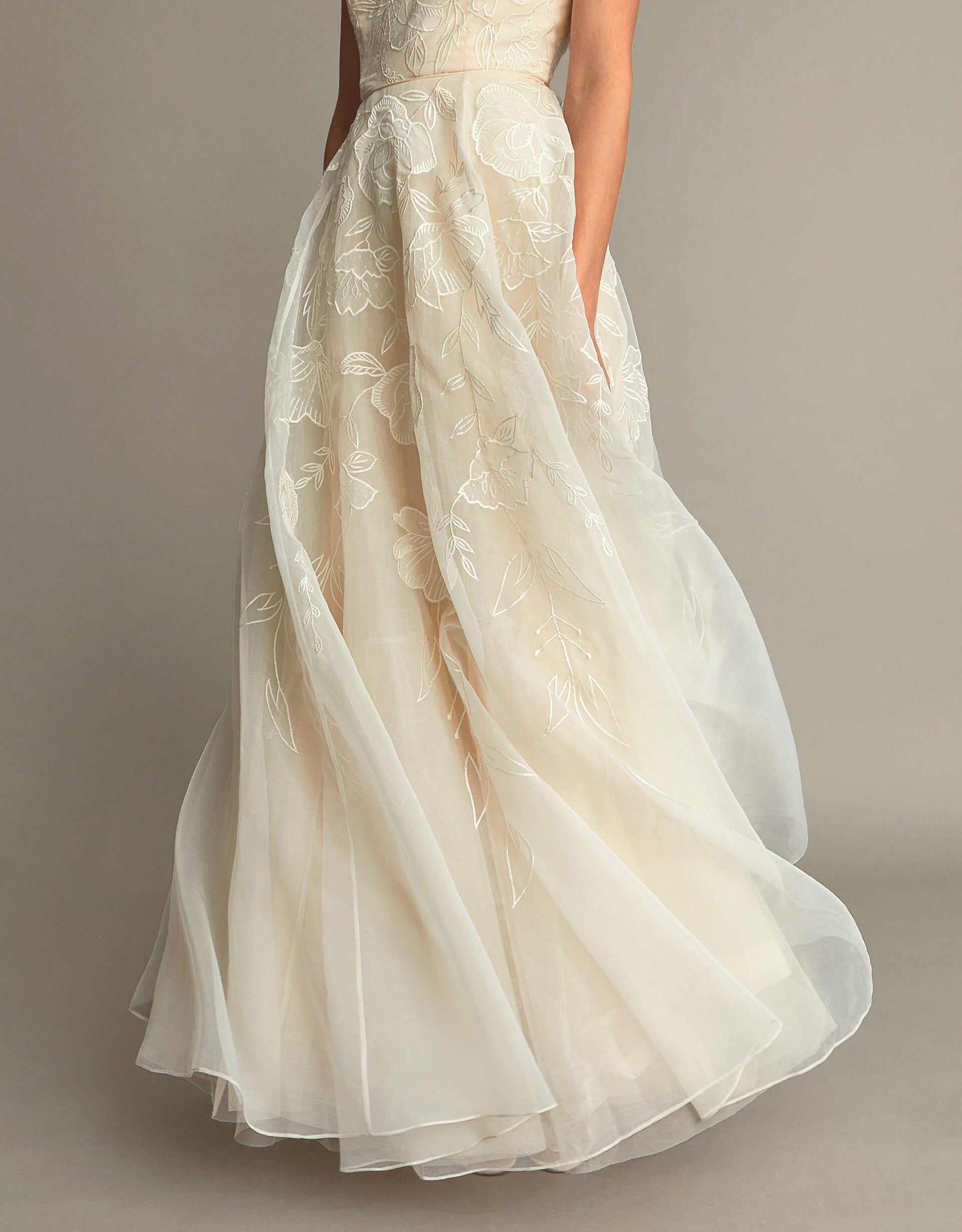 Ivory rose shop wedding dress
