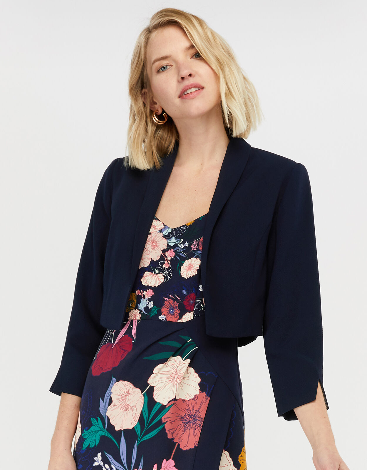 Cropped jackets for weddings top