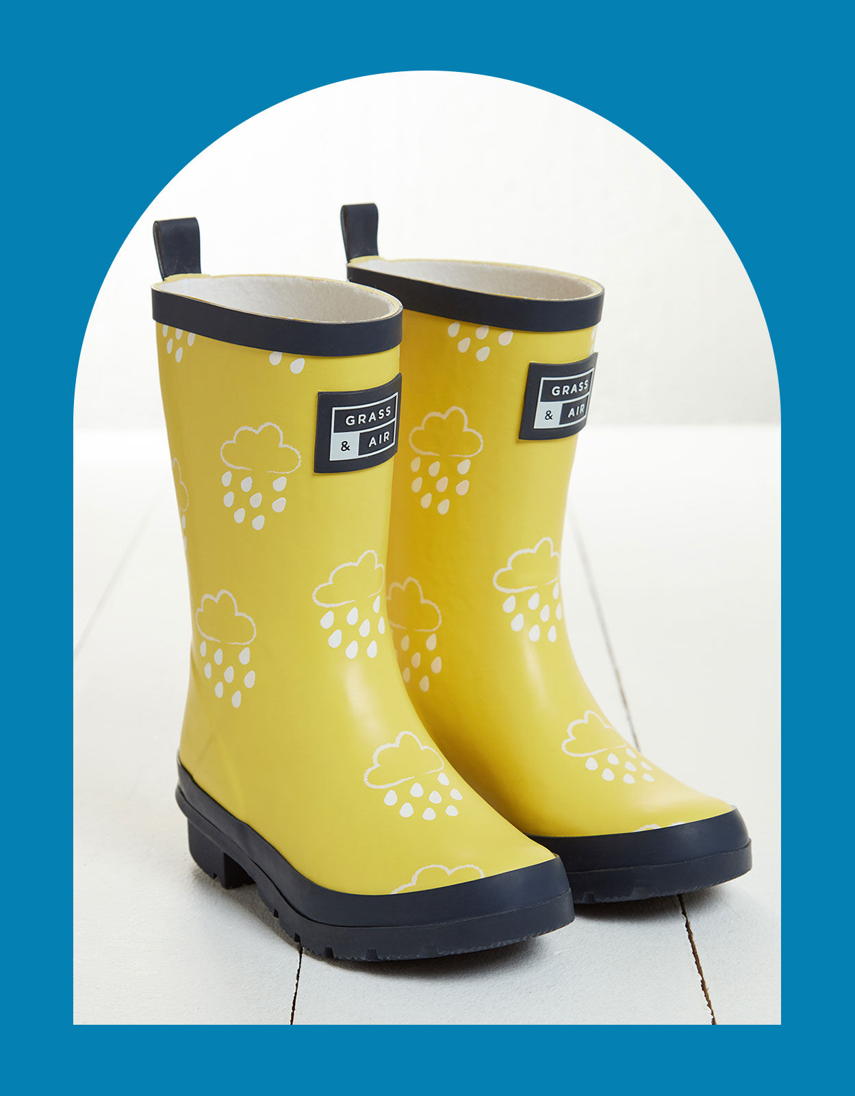 Girls on sale yellow wellies