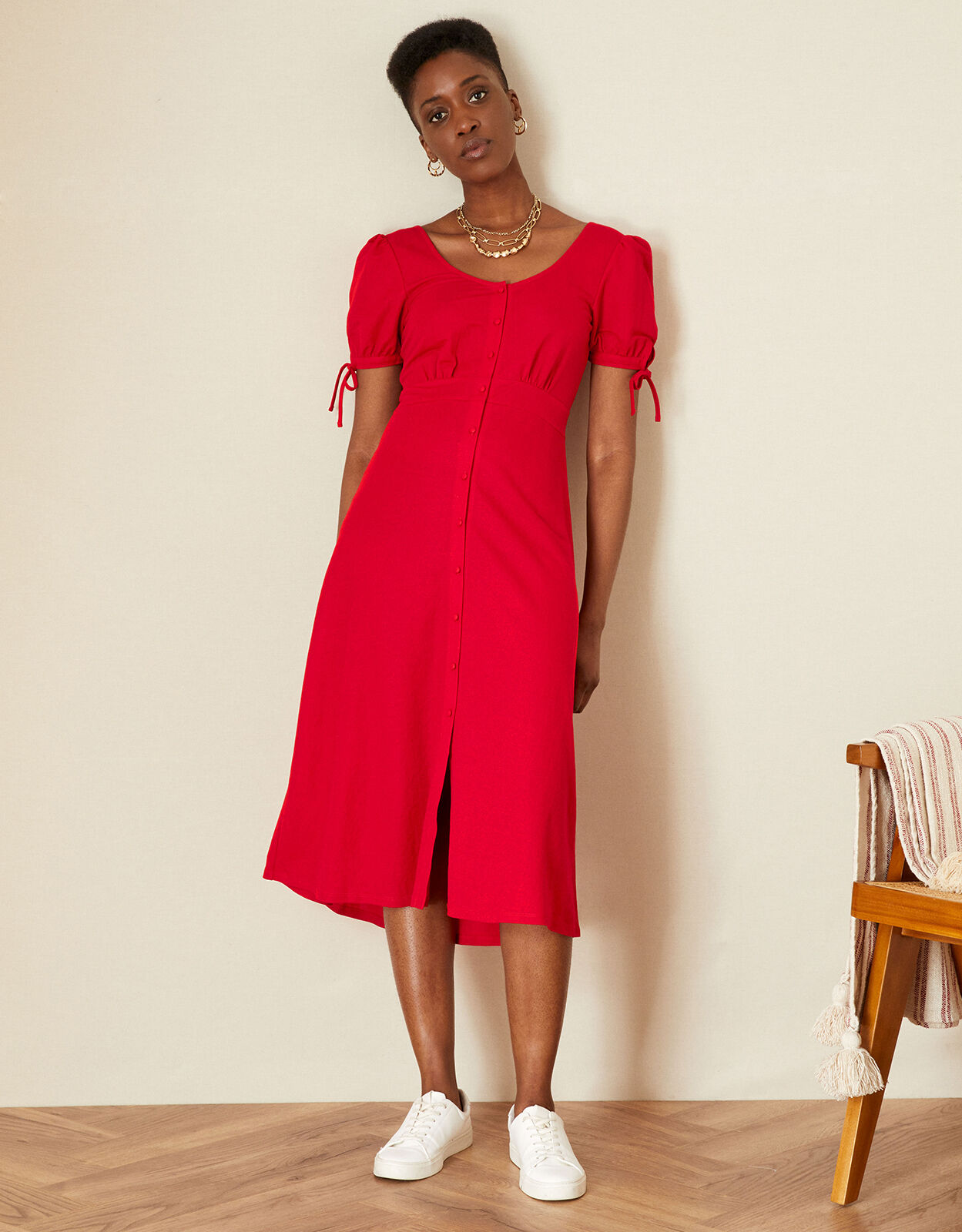 Red button midi store dress