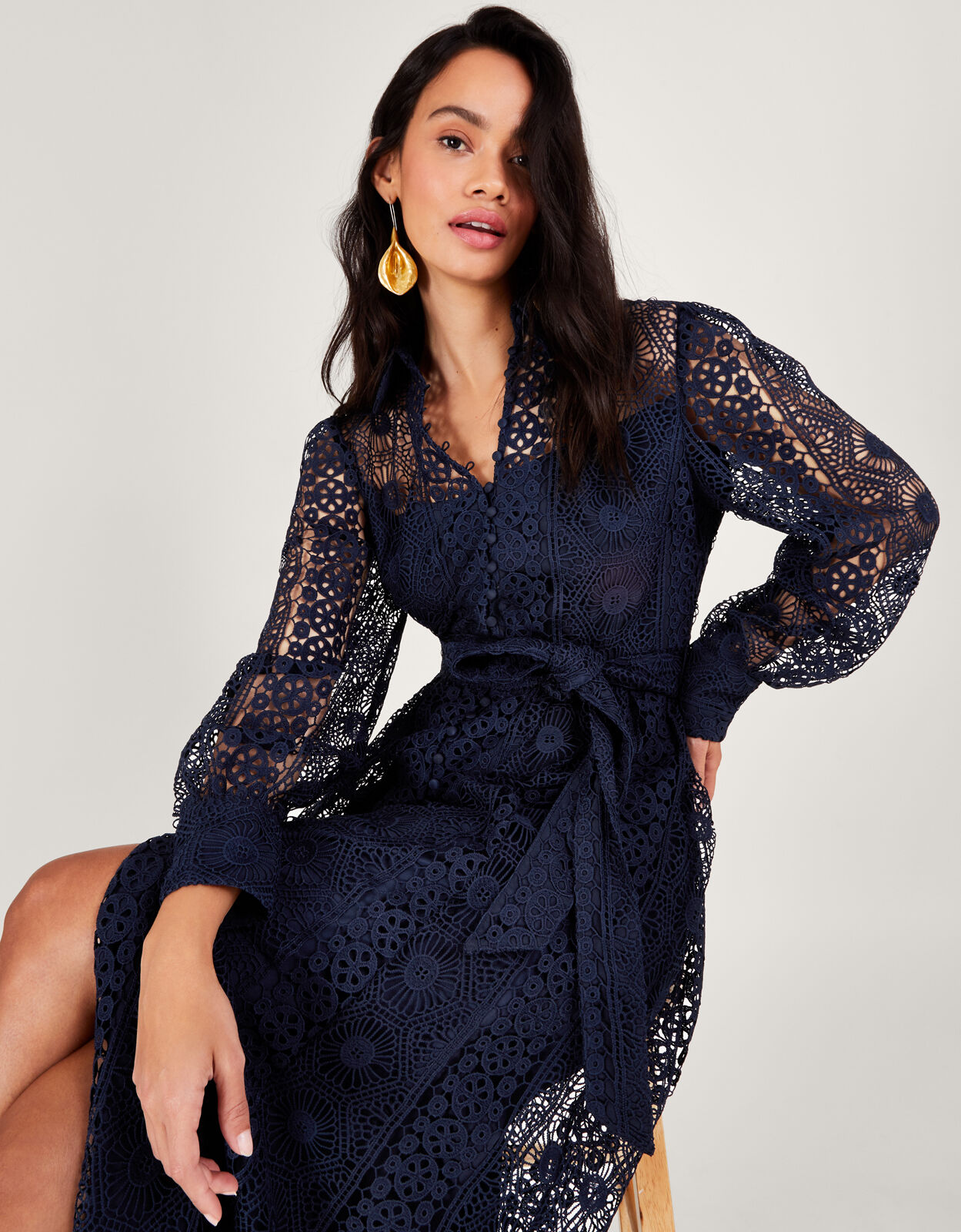 Paper dolls lace shirt dress store