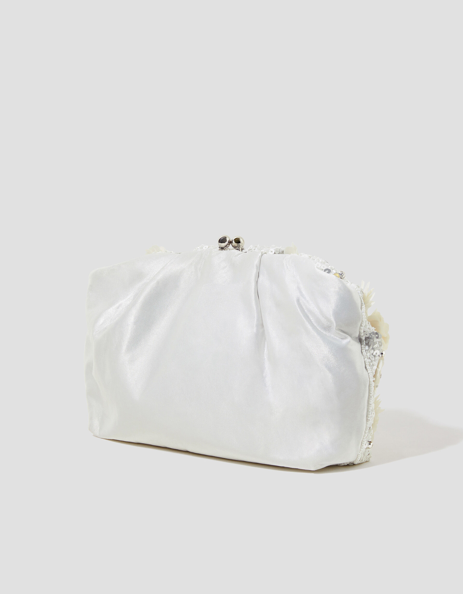 Gathered clutch bag 2025