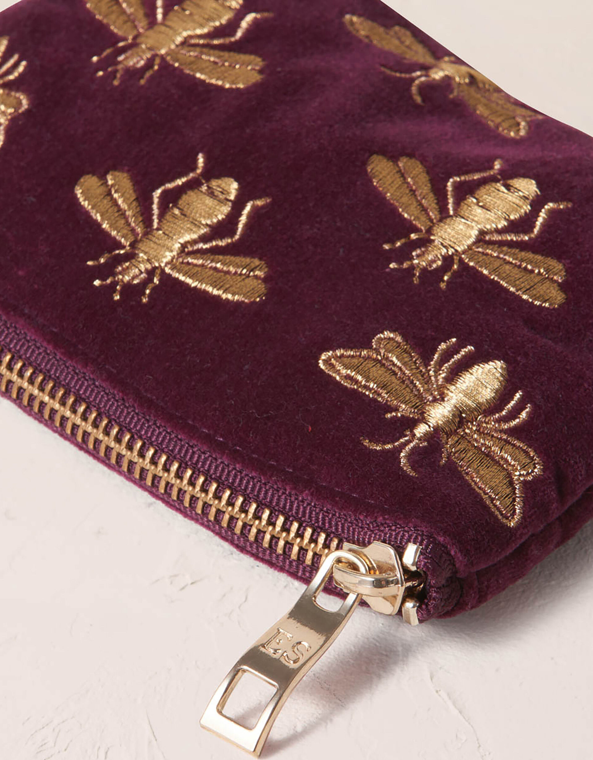 Bee coin wallet outlet