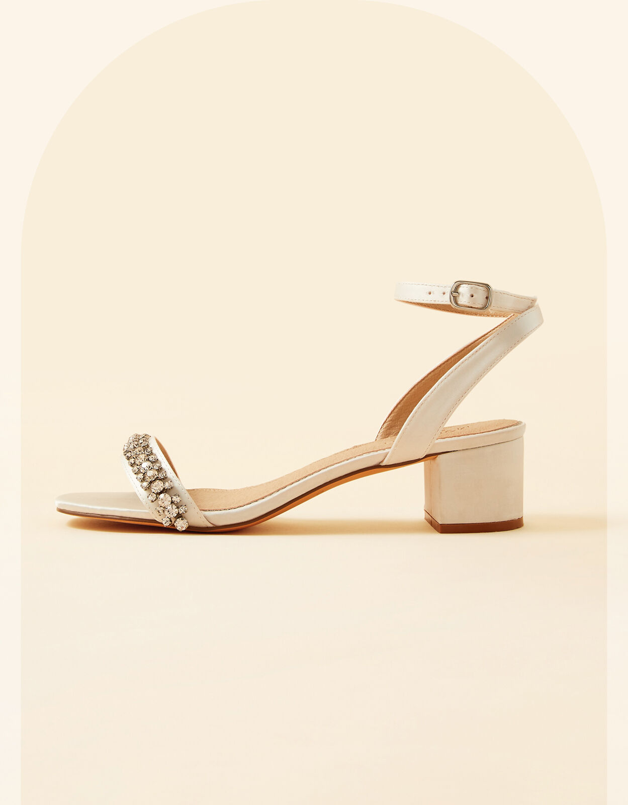 Embellished low heel sandals shop