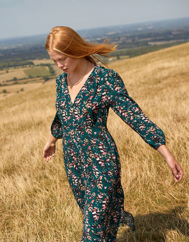 Feather Print Tea Dress in Sustainable Viscose Green Feather Print Tea Dress in Sustainable Viscose Green