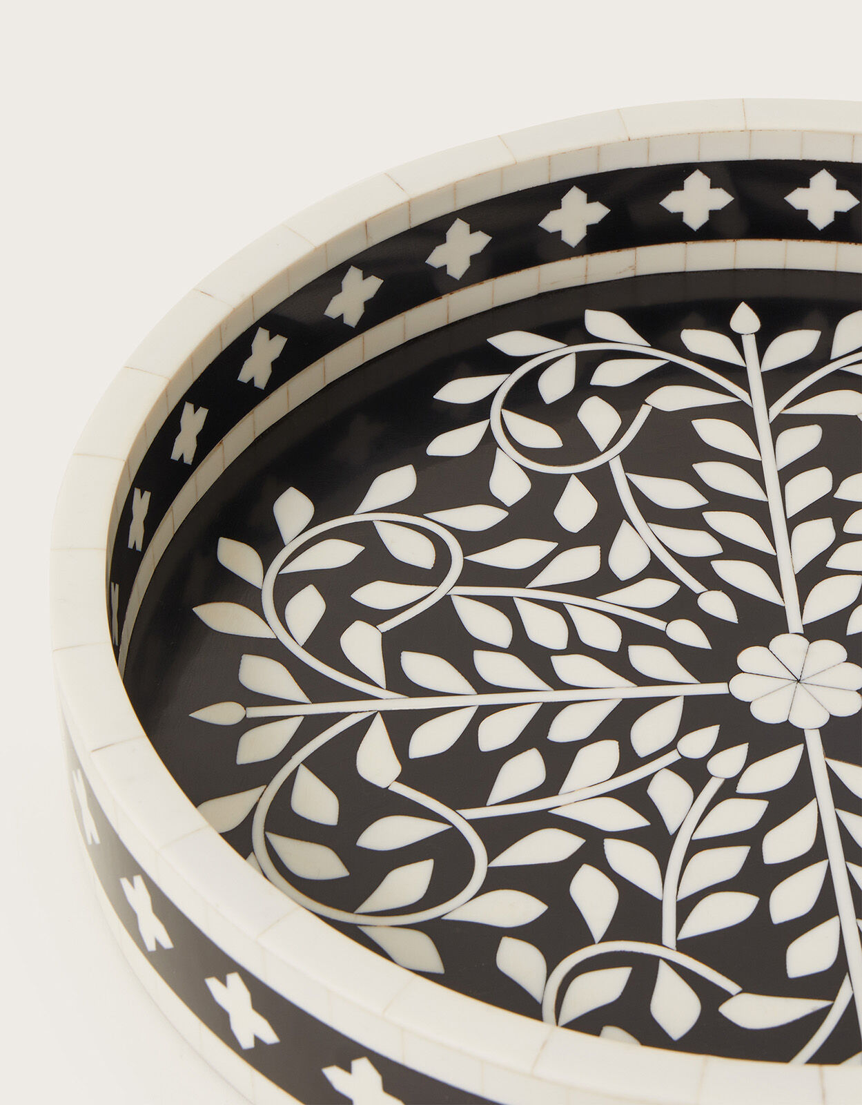 Floral Tiled Round Tray