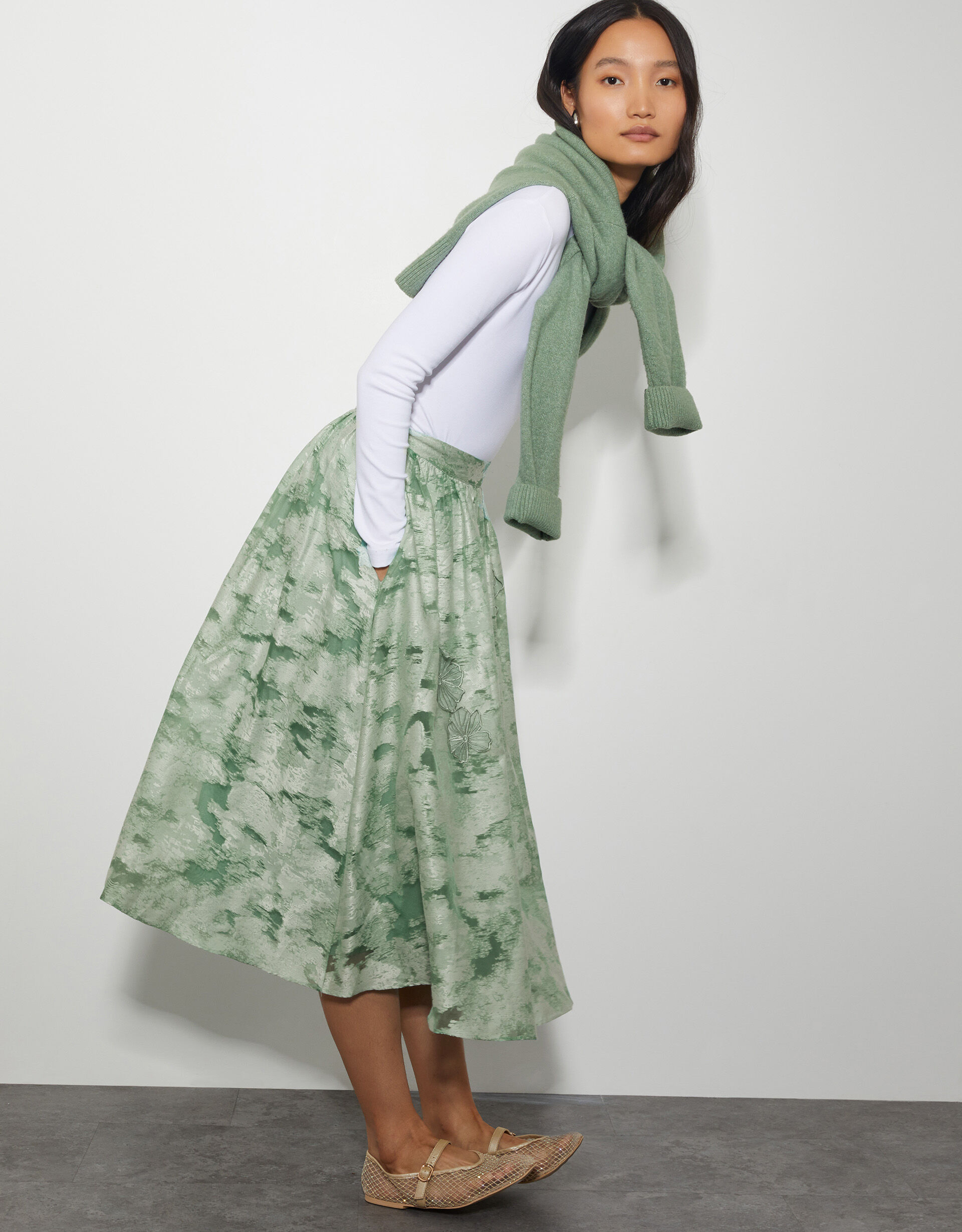 Josie Floral Jacquard Midi Skirt Green