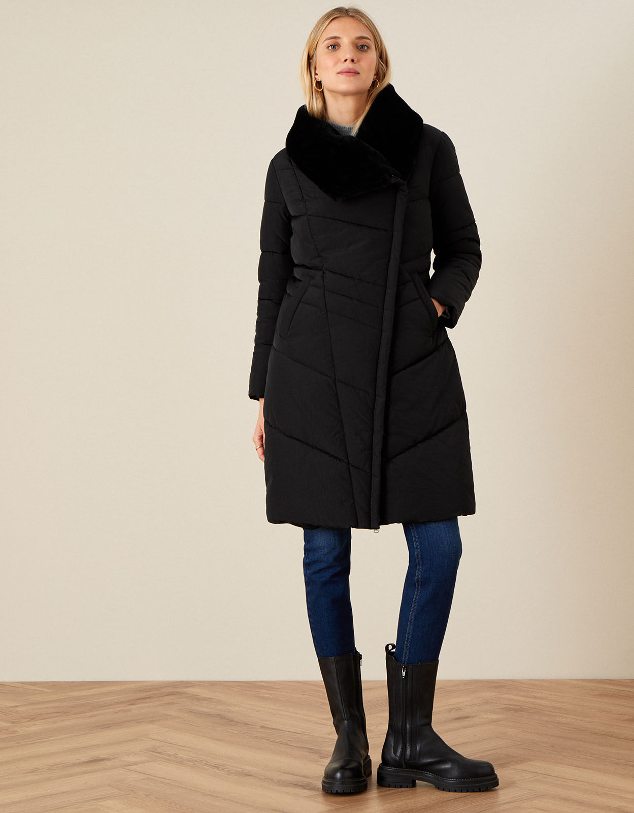 Monsoon 2025 fur coat