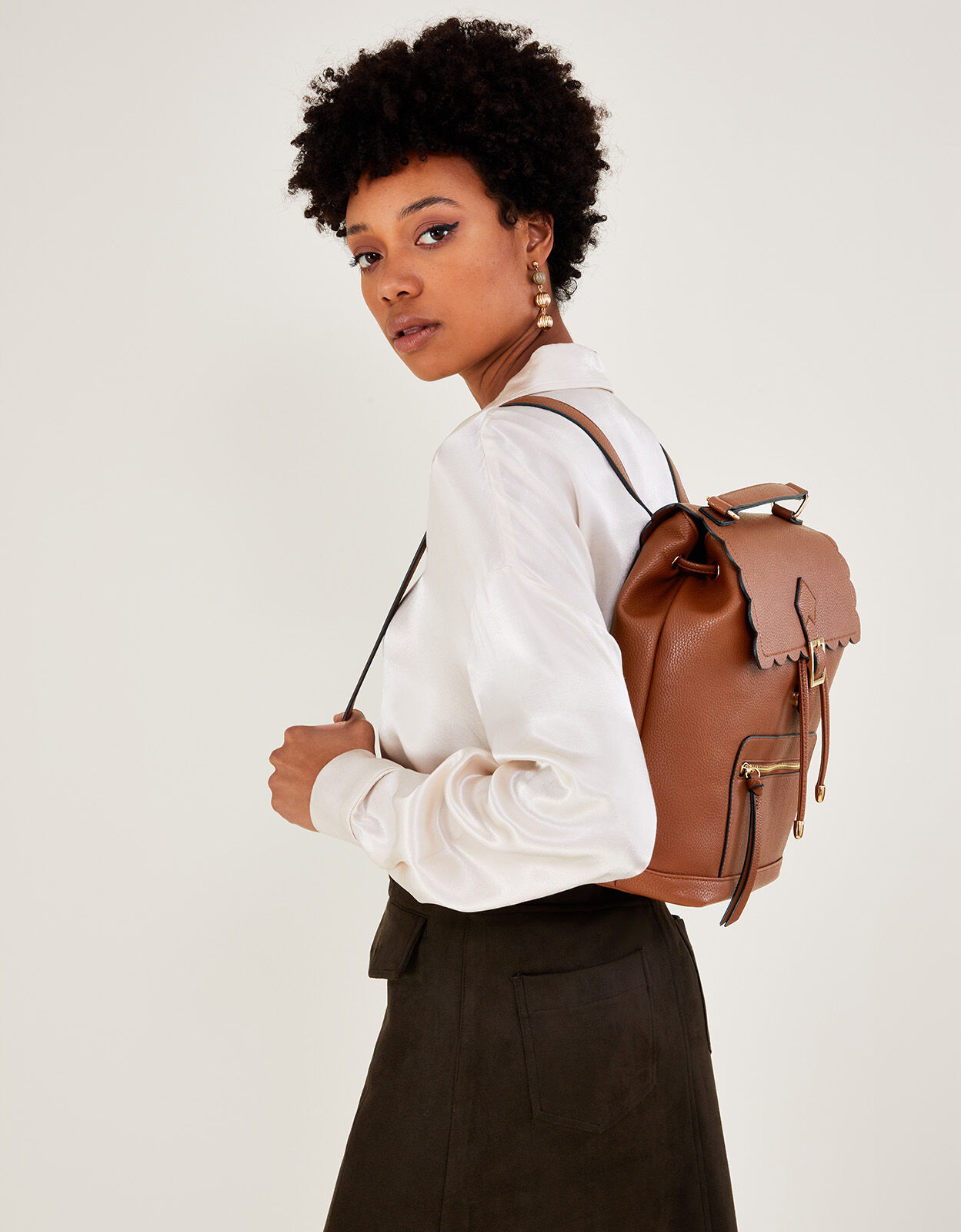 Scallop Backpack Tan