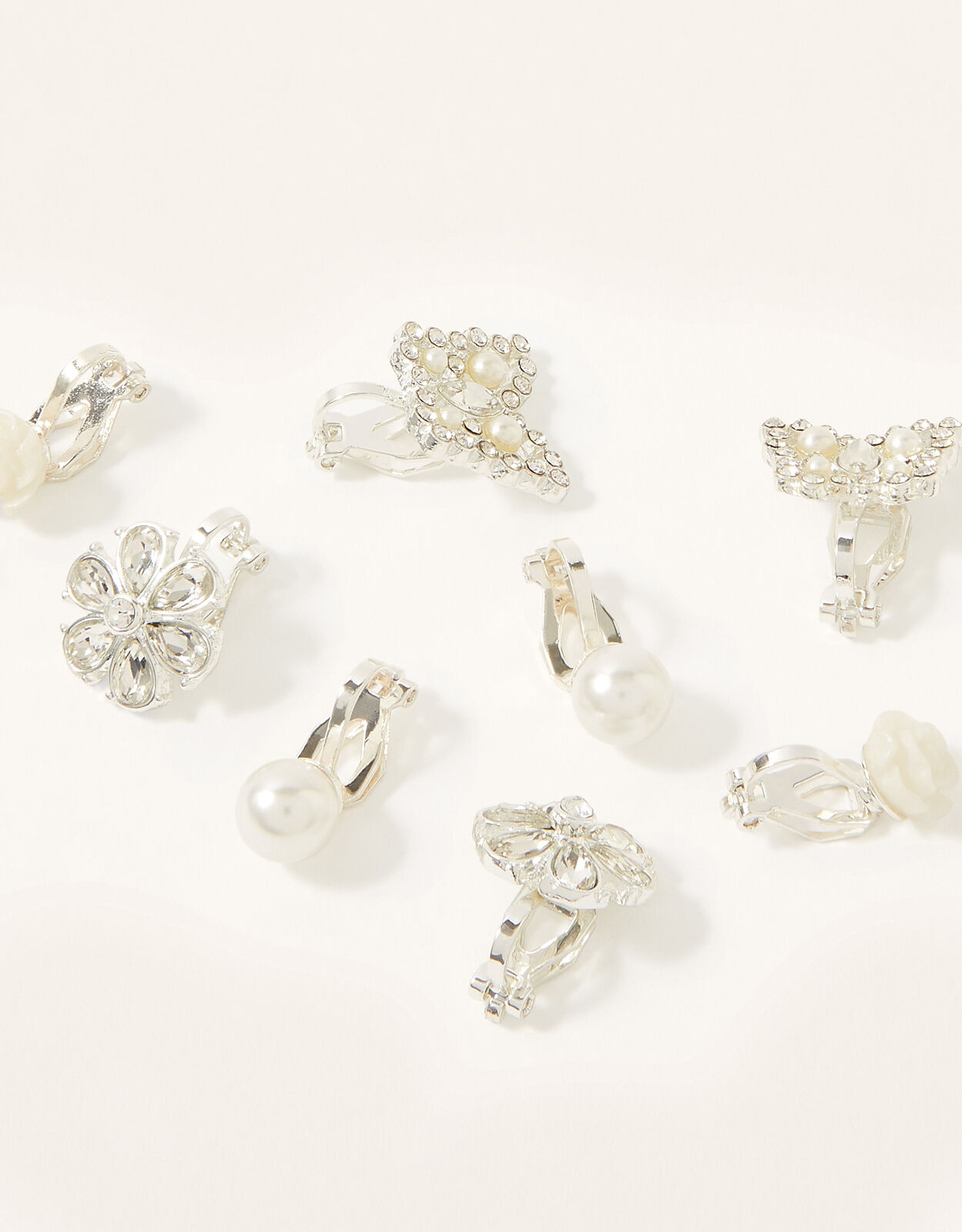 Clip on earrings set online