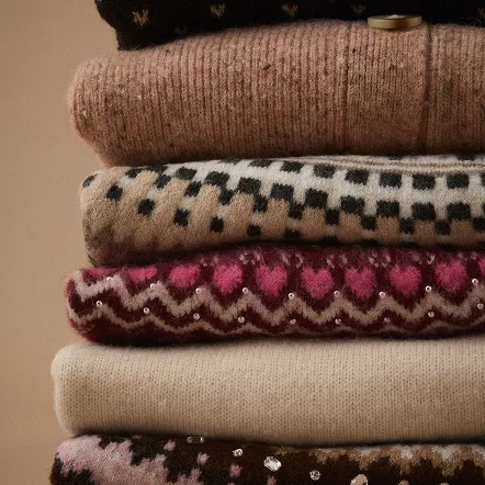 SHOP CHRISTMAS OUTFITS